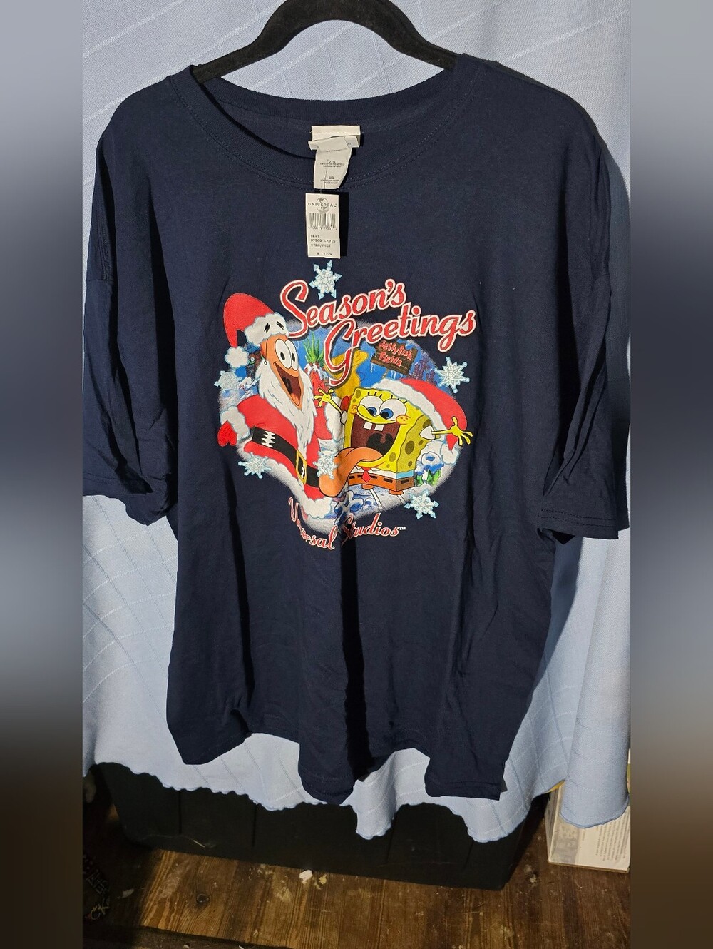 Universal Navy SpongeBob 'Season's Greetings' Holiday Graphic Tee